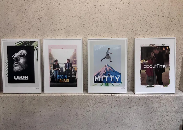 Apartment Atelier Cinema Concept 2 Stops To Hongdae *